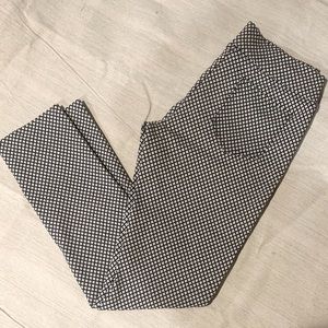 Printed Pants. Size Medium.